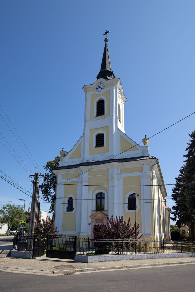 Kostol sv. Margity Antiochijskej, Gabčíkovo Autor: Vladimír Miček