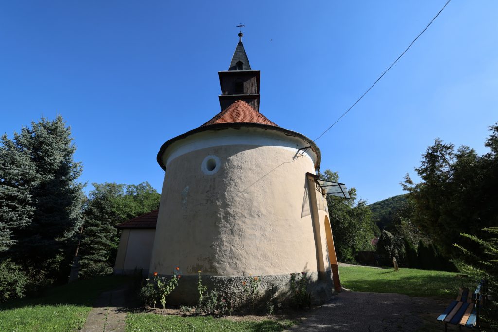 Kostol sv. Ducha, Jalšové Autor: Vladimír Miček