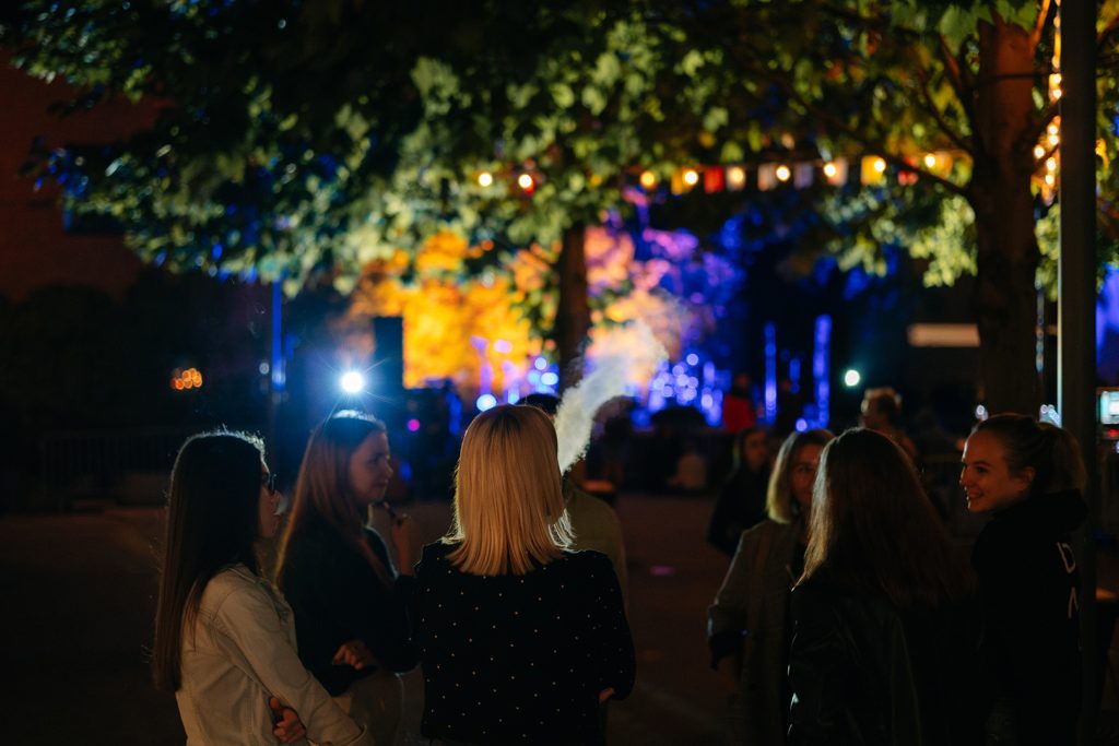 Nádvorie Trnava - koncert, ilustračné foto Zdroj: Nádvorie