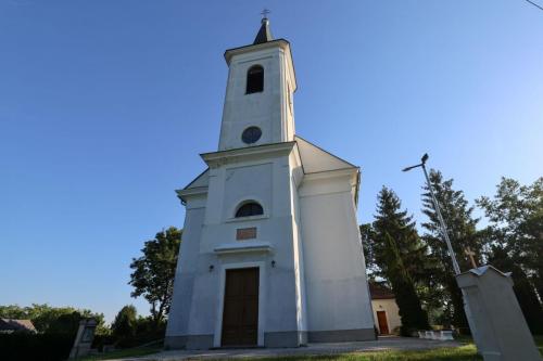 Farský kostol návštevy Panny Márie, Baloň Autor: Vladimír Miček