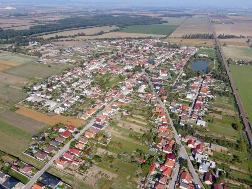 Obec Červeník